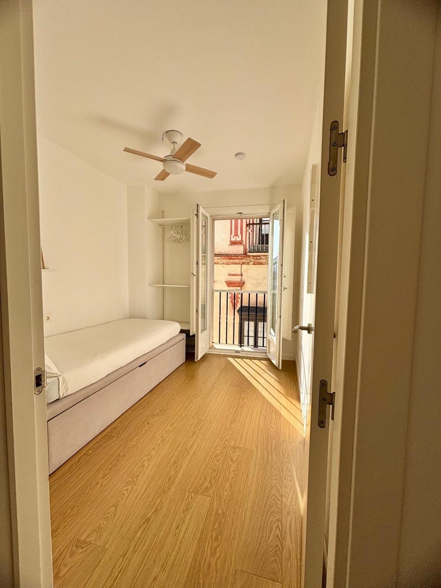 Luminoso Apartamento En El Centro De Cadiz Bagian luar foto